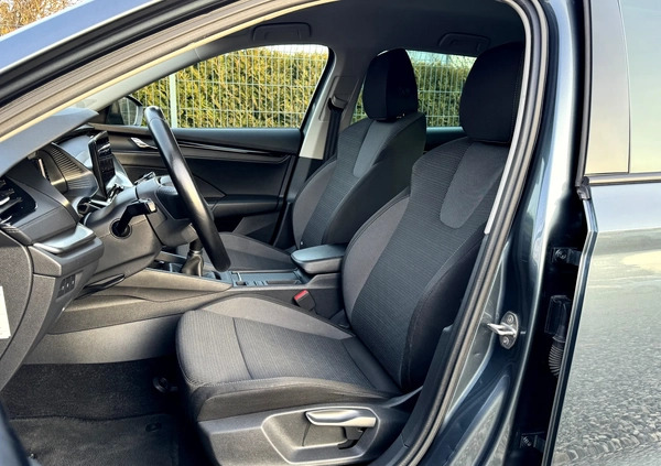 Skoda Octavia cena 69900 przebieg: 165000, rok produkcji 2020 z Jędrzejów małe 781